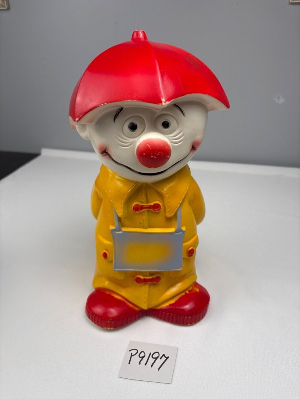 1971 Play Pal Plastics "For A Rainy Day" Clown Coin Bank 12" Red/Yellow Collecti - Picture 12 of 14